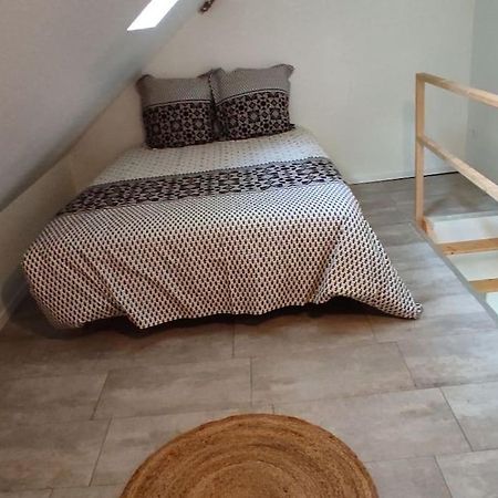 Appartement Hyper Centre Mayenne Ngoại thất bức ảnh